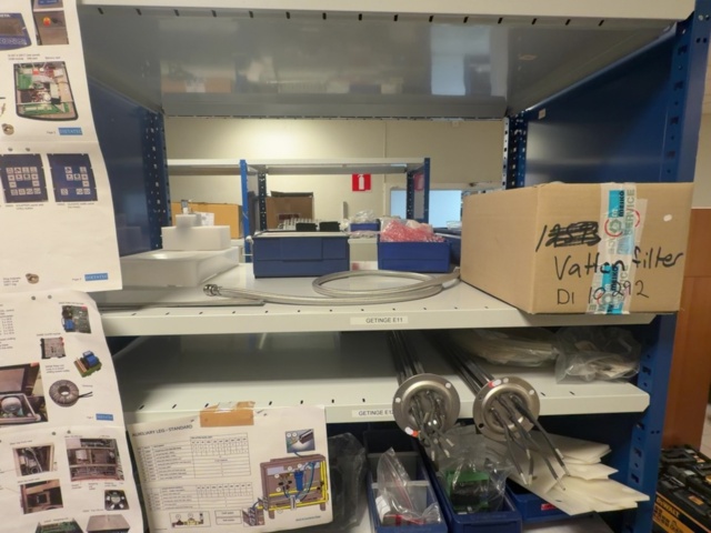 1575095-39 Larger batch of spare parts for commercial kitchens - 4 shelf sections
