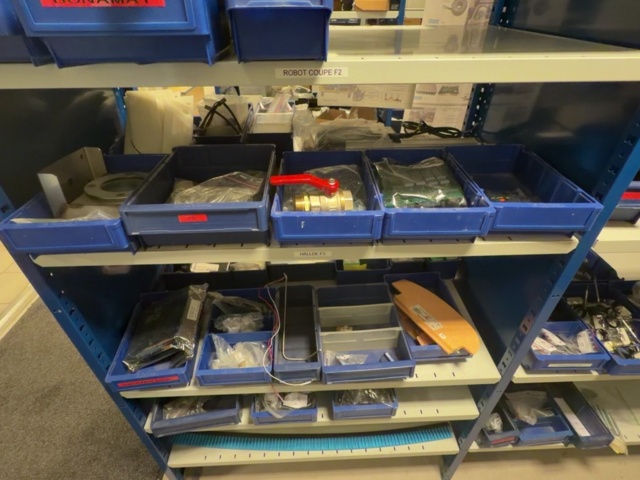 1575095-42 Larger batch of spare parts for commercial kitchens - 4 shelf sections