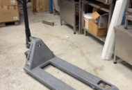 1575108 Pallet puller - Silverstone