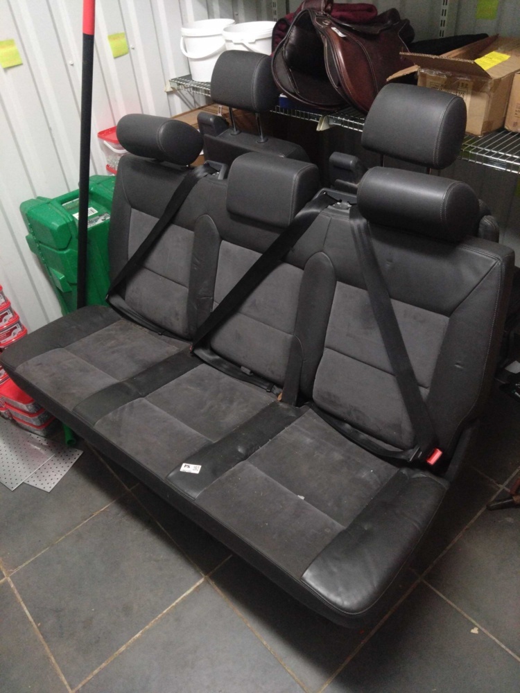 1462193-1 Soffa VW T5 Multivan 3-sits