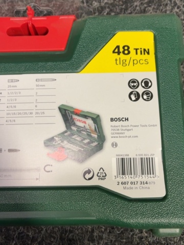 1604711-4 2 st Borr- & bitssatser Bosch 48-delar