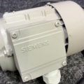 1604739-8 3-fasmotor Siemens 1LA7073-6AA12 IEC 71M (IM B14) 0,25 kW
