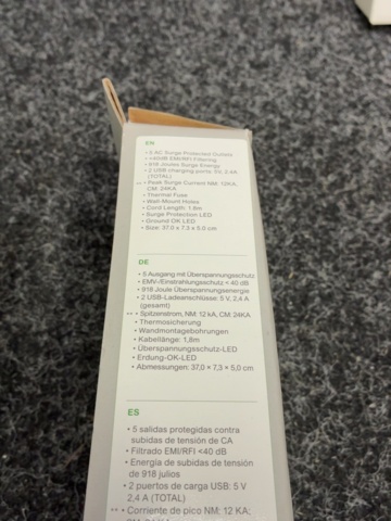 1604769-14 2 st Grenuttag Schneider Electric APC 2500 W, med åskskydd, USB-uttag