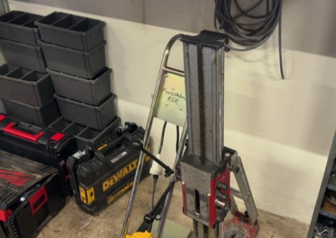 Tools and stands - DeWalt, Hilti