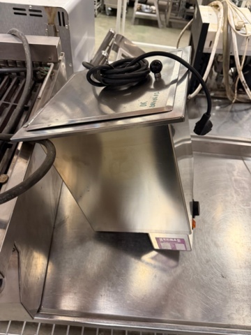 1566732-5 Köksbänk med ho och grill