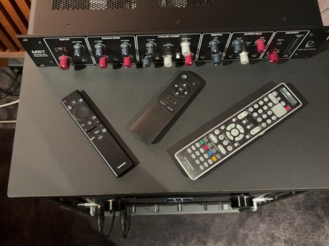 1548349-13 Välutrustad musikstudio för demontering - Genelec / RME / Marantz / SSL / Rupert Neve Designs