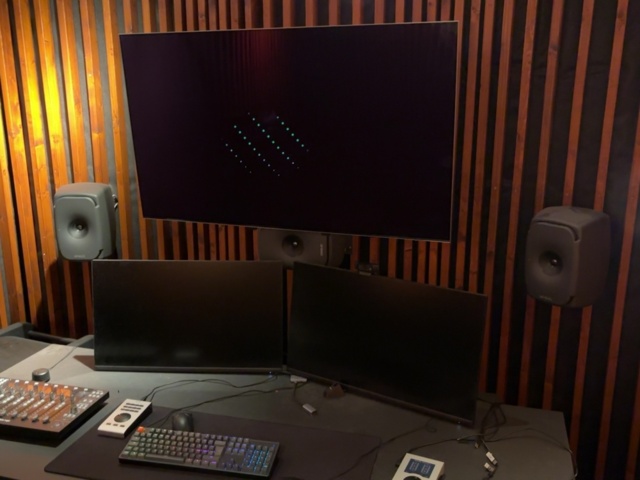 1548349-30 Välutrustad musikstudio för demontering - Genelec / RME / Marantz / SSL / Rupert Neve Designs