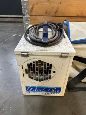 1600232-2 Portabel ventilationsfläkt - Wind-Box II