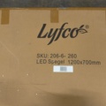 1604651-3 Helkroppsspegel | 120x70cm | Vägghängd | LED-belysning med dimmer | Fiona