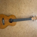 1458581-6 Parti musikinstrument – gitarr, basukulele, ukulele och digitalt trumset