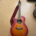1458581-11 Parti musikinstrument – gitarr, basukulele, ukulele och digitalt trumset