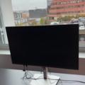 1548359-5 Kontorsarbetsplats - Elektriskt skrivbord, kontorsstol och monitor