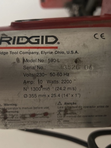 1604947-8 Kapmaskin för metall med stativ - RIDGID 590-L