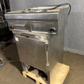1566510-3 Stekbord med underskåp