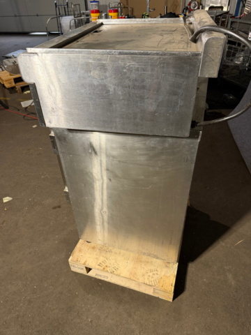 1566510-6 Stekbord med underskåp