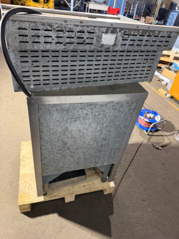 1566510-7 Stekbord med underskåp