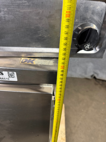1566510-13 Stekbord med underskåp