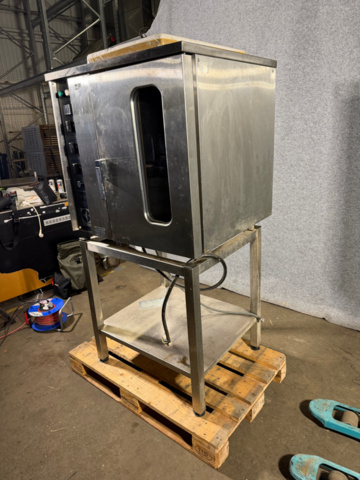 1566513-3 Ugn med stativ – Electrolux AR 170