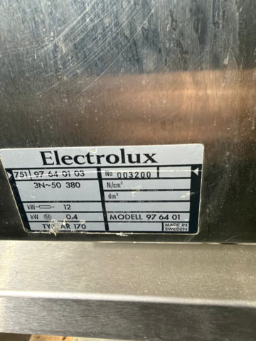 1566513-7 Ugn med stativ – Electrolux AR 170