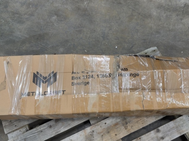 1605659-3 Stort kvadratiskt parasoll 5x5 meter - Metalcraft