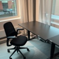 1548364-1 Höj- och sänkbart skrivbord med kontorsstol - Steelcase