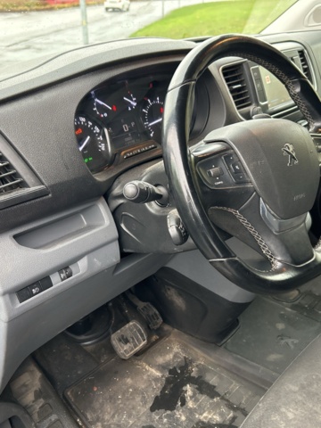 1604956-36 Peugeot Expert Utökad Last 2.0 BlueHDi EAT, 144hk, 2022