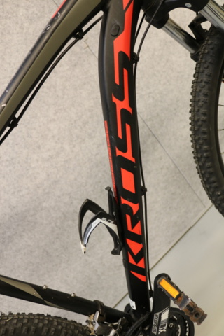 1515331-8 Cykel Kross Level 3,0. 27 växlar