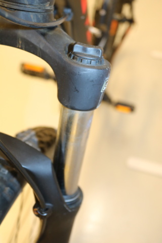 1515331-23 Cykel Kross Level 3,0. 27 växlar