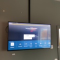 1548369-1 Bildskärm 43" med väggfäste - Samsung QB43B