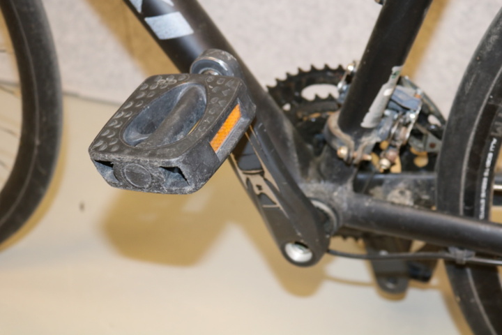 1515332-8 Cykel Nishiki PRO... 27 växlar