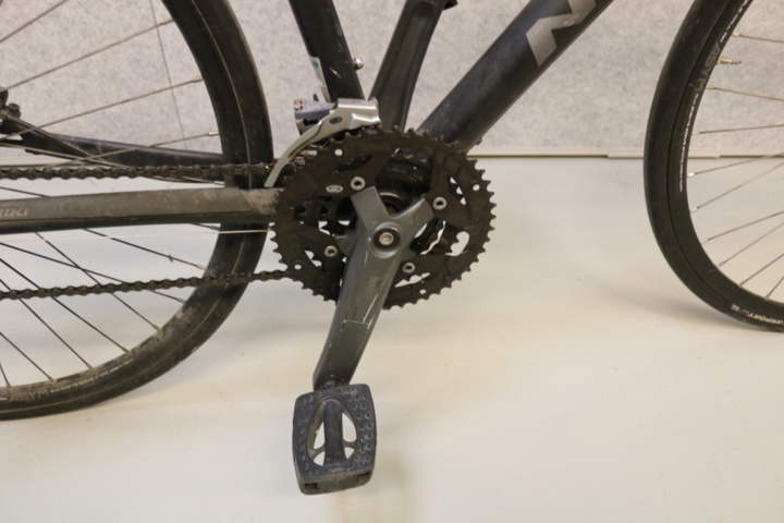 1515332-21 Cykel Nishiki PRO... 27 växlar