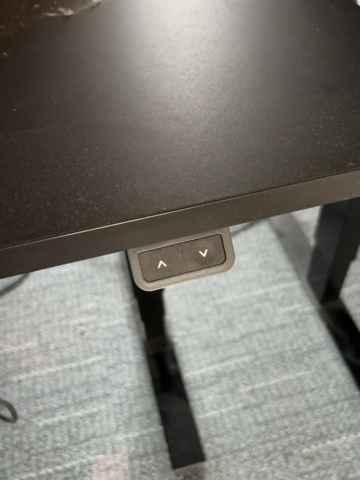 1548372-15 Kontorsarbetsplatser 4 st - Elektriska skrivbord, Steelcase kontorsstolar och avskärmningar