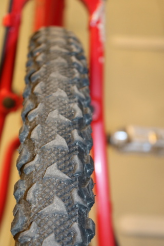 1515336-6 Cykel Yosemite XC Race. 27 växlar