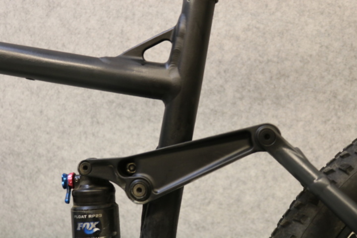 1515337-16 Cykel (Repobjekt) 27 växlar
