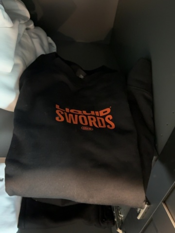 1548378-5 Samling med loggade profilkläder - Liquid Swords
