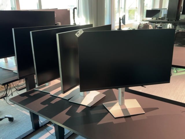 1548380-5 Bildskärmar 4 st 32" - Dell P3223QE