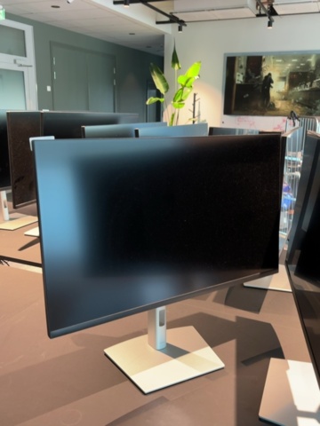 1548382-2 Bildskärmar 4 st 32" - Dell P3223QE