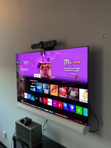 1548394-3 Konferensutrustning med möblemang och smart-TV 55" - Samsung, Sonos / Logitech