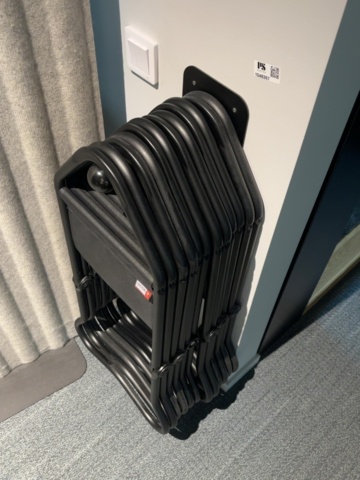 1548397-5 Fällbara sittpallar 6 st med väggupphängning - Lectus Produktion