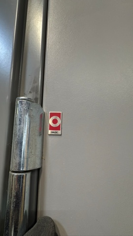 1605703-4 Innerdörr - hygiendörr, stålkarm Daloc