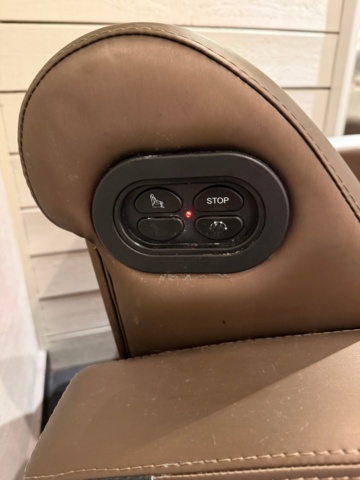 1141589-6 3 st schamponeringsstolar (PAHI) med massagefunktion