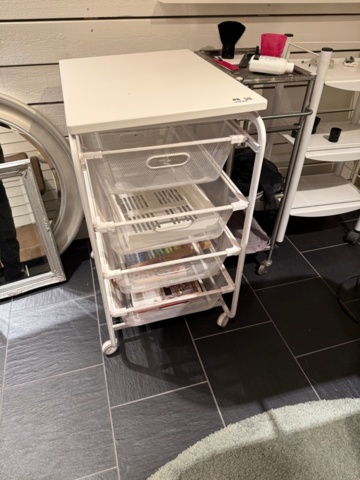 1141592-2 3 st förvaringsvagnar på hjul