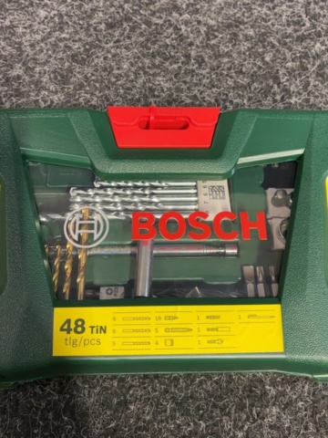 1605481-3 2 st Borr- och bitssatser - Bosch 48-delar