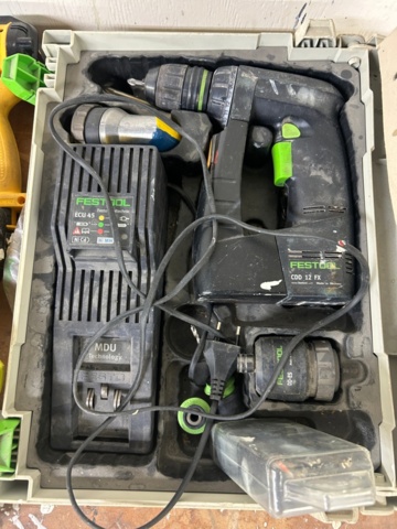 1600283-3 Skruvdragare och värmepistoler 3 st - Festool, Ryobi, DeWalt