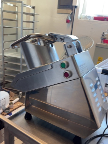 1373352-2 Vegetable cutter with 4 cutting attachments - WED-QC205A