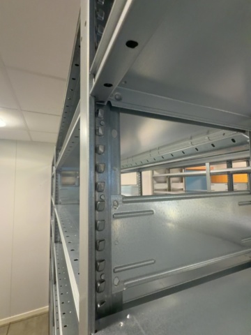 1594886-6 Sheet metal shelves 17 sections - Constructor