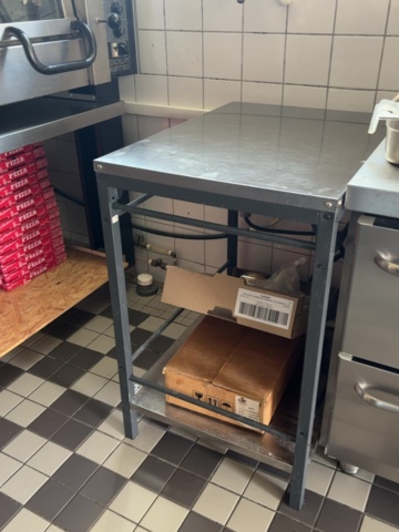 1373357-9 Pizzaugn med rostfria bänkar och hyllplan – Bake Partner Pizza Master PM732E -2002
