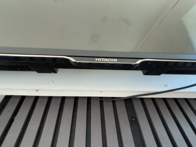 1373360-3 TV-apparater – 3 st Hitachi