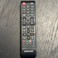1548279-7 Smart-TV 65" med konferensutrustning och mediamöbel - Samsung / Logitech
