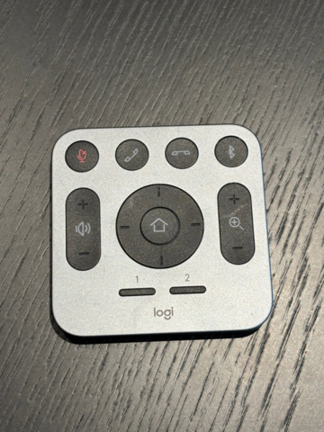 1548279-10 Smart-TV 65" med konferensutrustning och mediamöbel - Samsung / Logitech